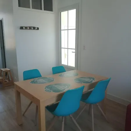 A Pied - Grand Lumineux - Menage Et Linge Non Compris Apartment *